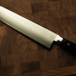 日本製 利落職人 R2粉末鋼210mm切付牛刀