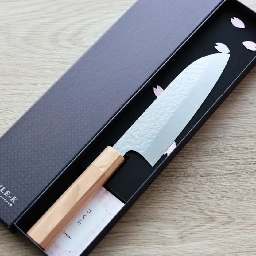 黑崎真 三德 165mm SG2粉末HSS鋼 櫻花鎚目