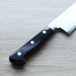 高村刃物 牛刀 210mm VG10 鎚目