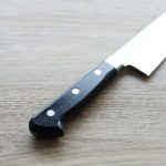 高村刃物 牛刀 180mm VG10 鎚目