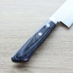 2 增谷訓生 牛刀 180mm VG10鋼 鎚目大馬士革 刻流藍柄