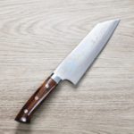 文化刀 180mm (2) 佐治武士 文化刀 180mm 青紙鋼 有色大馬士革 沙漠鐵木柄