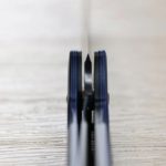 折疊刀 100mm 黑染 SG2粉末HSS鋼 藍 (4) 黑崎優 折疊刀 100mm 黑染 SG2粉末HSS鋼 藍/付皮套