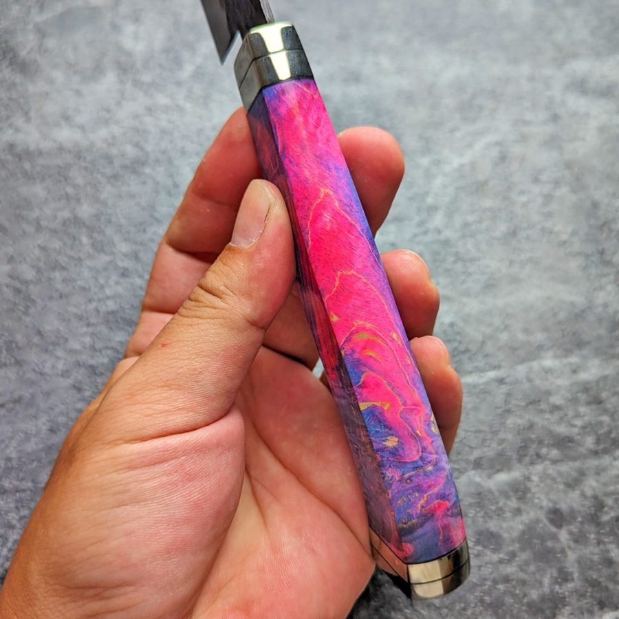 紅柄-4 實光刃物 秘宝 JOKER 三德 180mm 超級青紙鋼 黑打 槌目 紅彩特殊柄