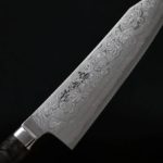 龍泉刃物 煌黑龍 牛刀 210mm (1) 龍泉刃物 煌黑龍 牛刀 210mm SG2粉末HSS鋼 99層鎳染大馬士革