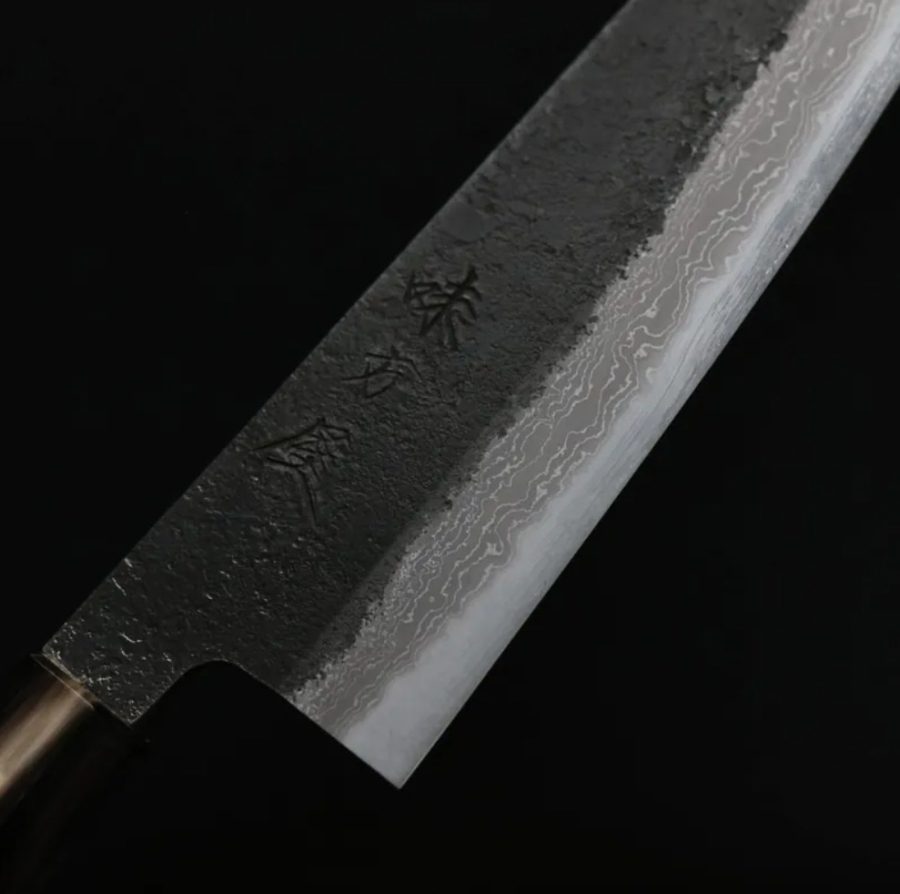 日野浦刃物 味方屋 牛刀 210mm 白紙鋼 黑打鍛地墨流 (5) 日野浦刃物 味方屋 牛刀 210mm 白紙鋼 黑打鍛地墨流