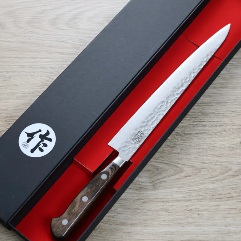 作SAKU 壱 筋引 240mm AUS8鋼 鎚目 (2) 作SAKU 壱 筋引 240mm AUS8鋼 鎚目