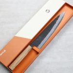 日野浦刃物 味方屋 牛刀 240mm 白紙鋼 黑打鍛地墨流 斑馬木八角柄 (2) 日野浦刃物 味方屋 牛刀 240mm 白紙鋼 黑打鍛地墨流 斑馬木八角柄