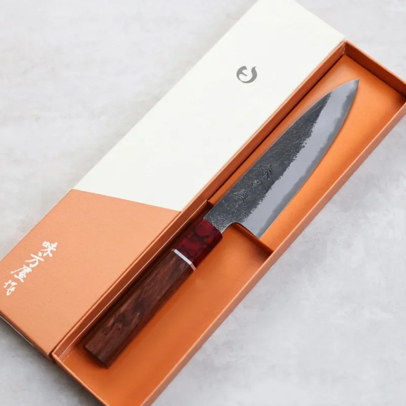 日野浦刃物 味方屋 蔬果刀 135mm 白紙鋼 黑打鍛地墨流 (2) 日野浦刃物 味方屋 蔬果刀 135mm 白紙鋼 黑打鍛地墨流 玫瑰木八角柄