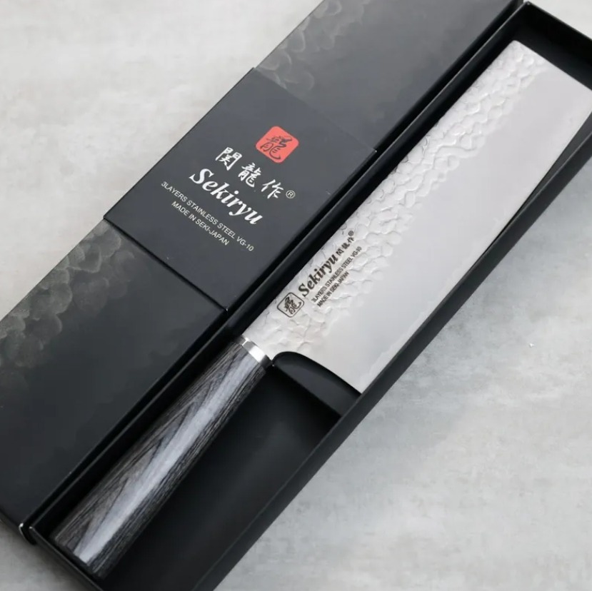 関龍作 菜切 180mm VG10鋼 鎚目 (2) 関龍作 菜切 180mm VG10鋼 鎚目