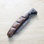 黑崎優 折疊刀 100mm 黑染 SG2粉末HSS鋼 沙漠鐵木付皮套 (4) 黑崎優 折疊刀 100mm 黑染 SG2粉末HSS鋼 沙漠鐵木/付皮套