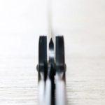 黑崎優 折疊刀 100mm 黑染 SG2粉末HSS鋼 沙漠鐵木付皮套 (5) 黑崎優 折疊刀 100mm 黑染 SG2粉末HSS鋼 沙漠鐵木/付皮套