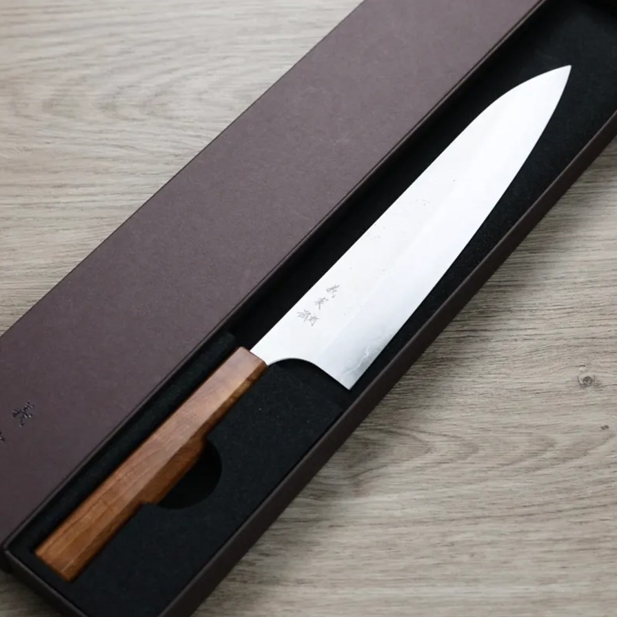 加藤義實 牛刀 240mm 銀三鋼<br>鍛造/梨地 櫸木柄