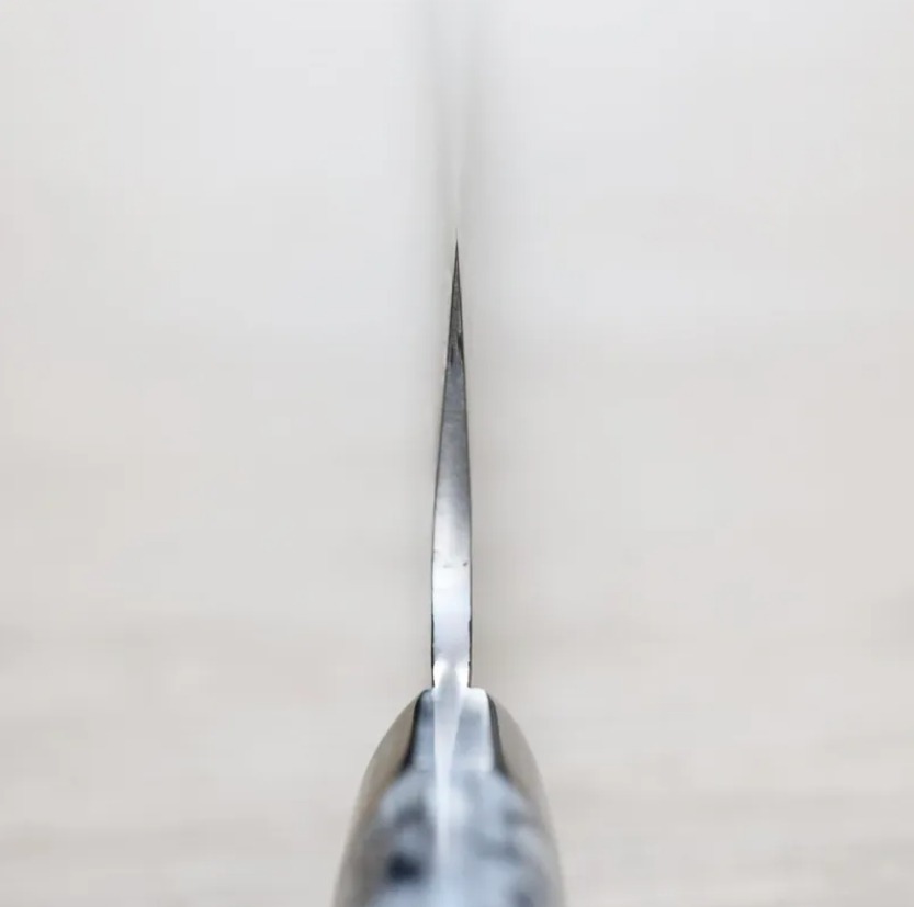 佐治武士 牛刀 210mm <br>VG10鋼 十字鎚目大馬士革 藍壓克力柄