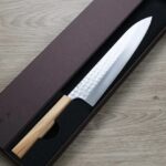 加藤義實 水波 牛刀 240mm <br>SG2粉末HSS鋼 橄欖木柄