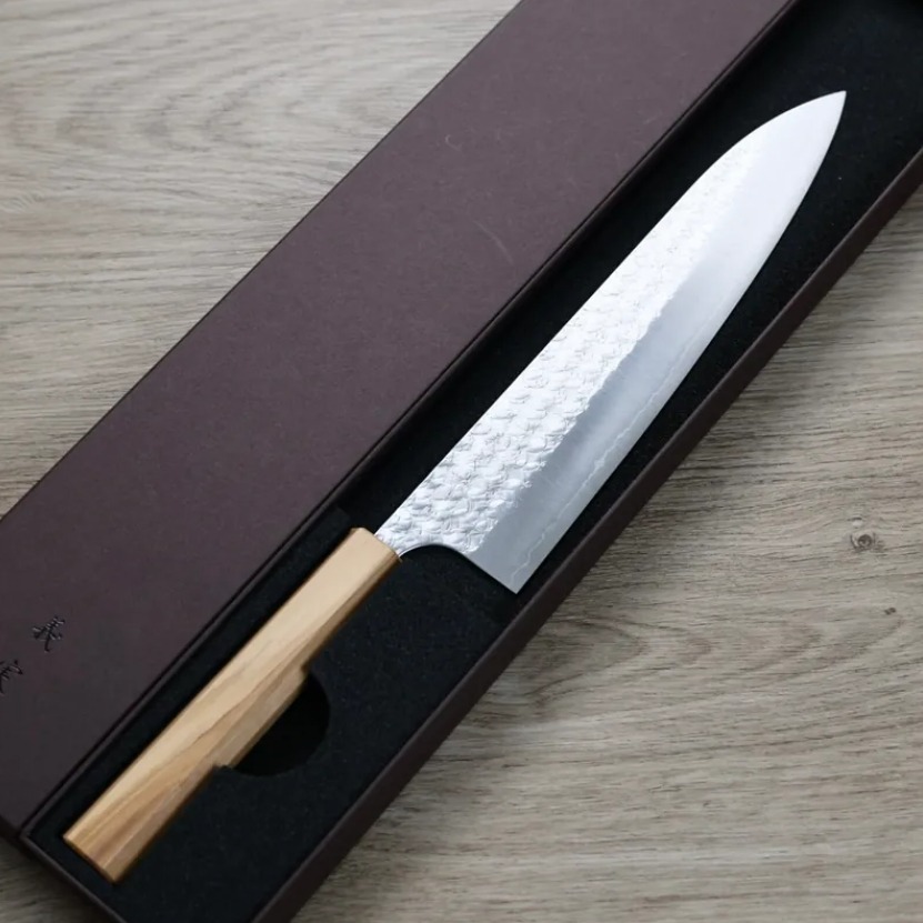 加藤義實 水波 牛刀 240mm <br>SG2粉末HSS鋼 橄欖木柄