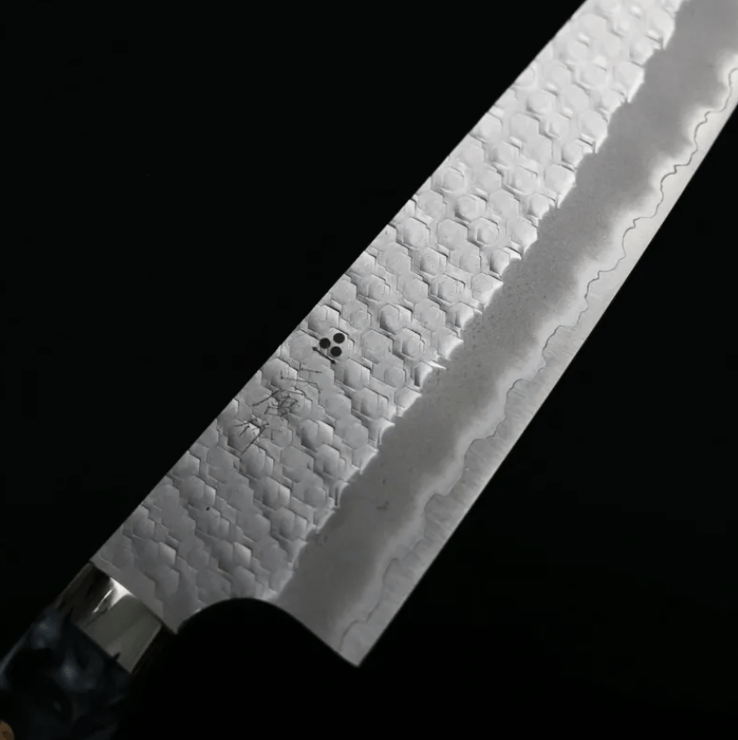 二唐刃物 牛刀 210mm SG2粉末<br>HSS鋼 磨鎚目 壓克力柄