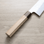 二唐刃物 牛刀 240mm<br>VG10鋼 磨鎚目