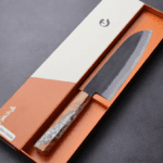 日野浦刃物 味方屋 三德 180mm 白紙鋼 黑打梨地 水牛口金 (2) 日野浦刃物 味方屋 三德 180mm<br>白紙鋼 黑打梨地 水牛口金