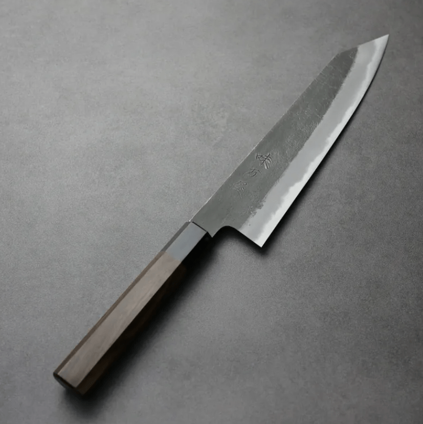 日野浦刃物 味方屋 切付牛刀 210mm <br>白紙鋼 黑打梨地 水牛口金