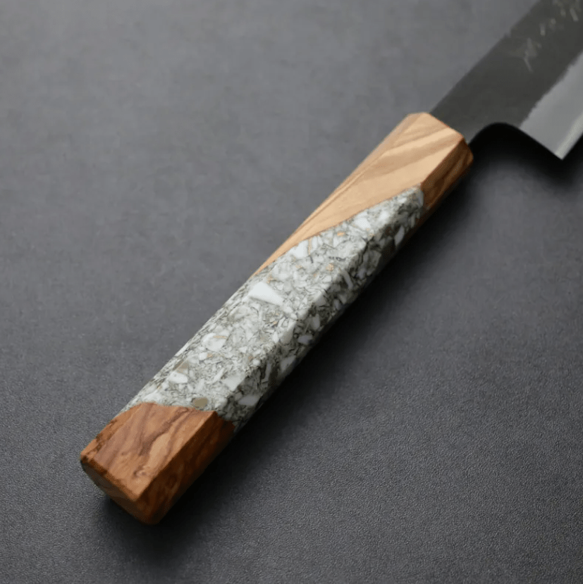 日野浦刃物 味方屋 筋引 240mm<br>白紙鋼 黑打梨地 橄欖木