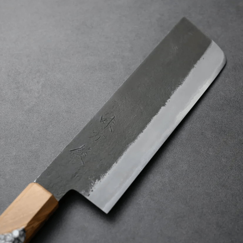 日野浦刃物 味方屋 菜切 180mm 白紙鋼 黑打梨地 (4) 日野浦刃物 味方屋 菜切 180mm<br>白紙鋼 黑打梨地