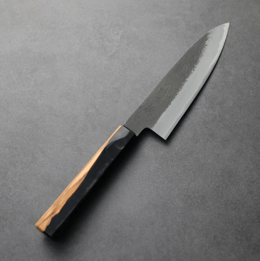 日野浦刃物 味方屋 蔬果刀 150mm 白紙鋼 黑打梨地 橄欖木 日野浦刃物 味方屋 蔬果刀 150mm<br>白紙鋼 黑打梨地 橄欖木