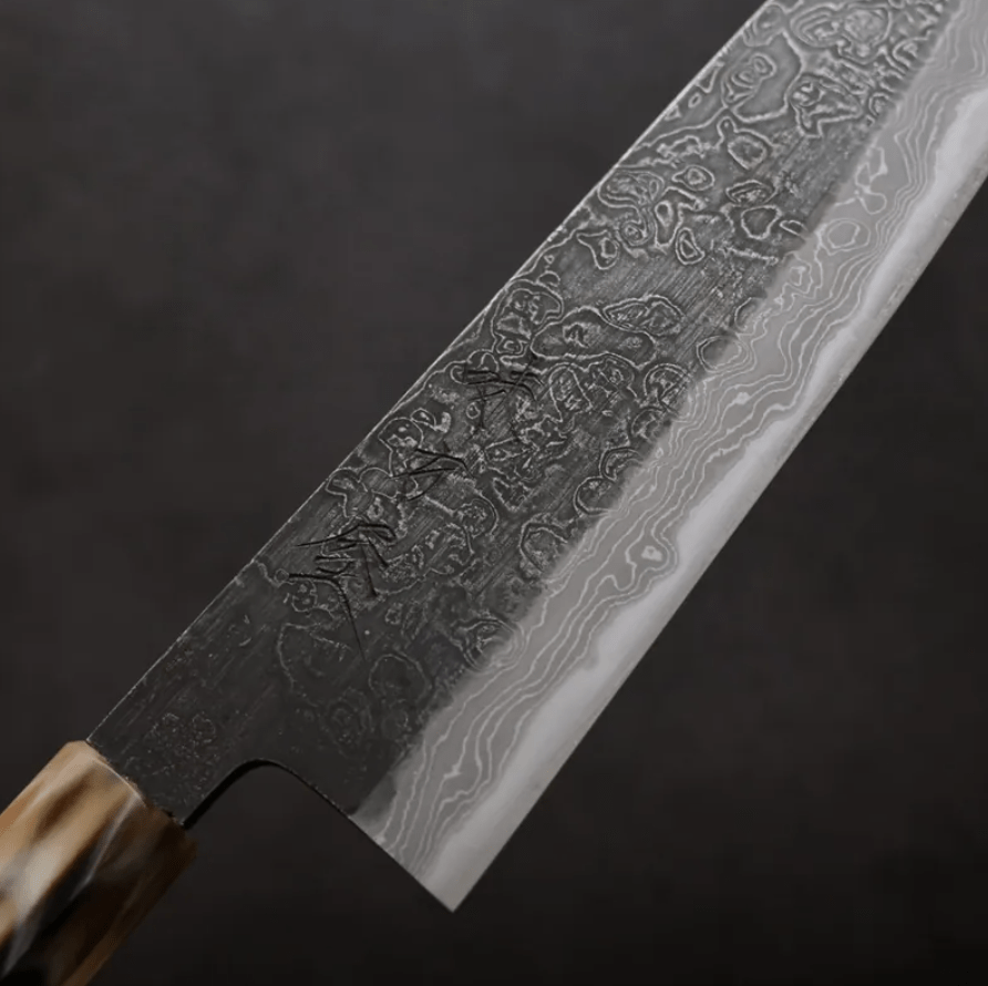 日野浦刃物 味方屋 牛刀 210mm<br> 白紙鋼 黑打鍛地墨流 特殊柄