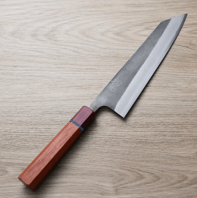 初心x吉金刃物 切付牛刀 <br>210mm 白紙鋼 黑梨地