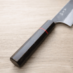 加藤義実 牛刀 210mm <br>青紙超級鋼 黑打梨地
