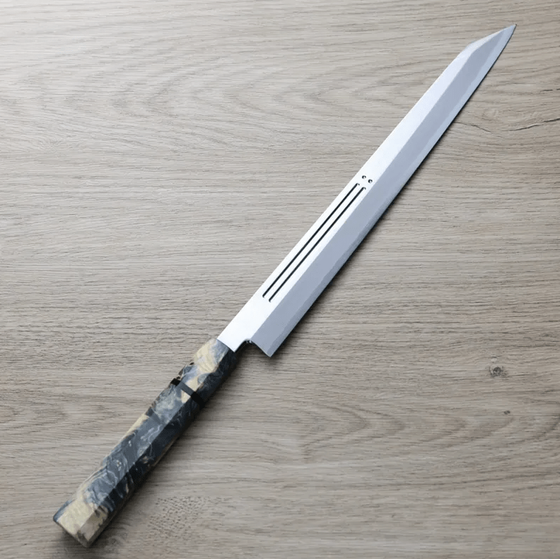 山脇刃物/鄉右馬允義弘 切付柳刃<br>300mm 銀三綱 鏡面血流