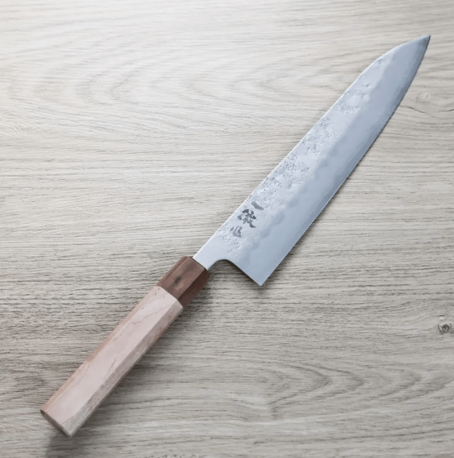 一徹 牛刀 240mm 銀三鋼 梨地 一徹 牛刀 240mm 銀三鋼 梨地
