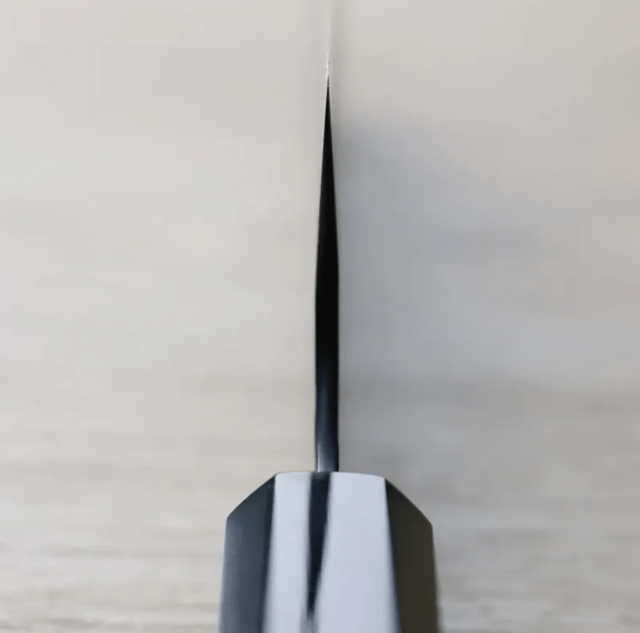 二唐刃物 菜切 180mm <br>SG2粉末HSS鋼 黑打鎚目