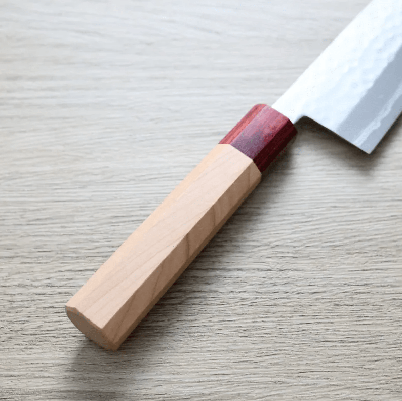 增谷訓生 三德刀 170mm VG10鋼 <br>刻流 和柄 	櫻桃八角柄