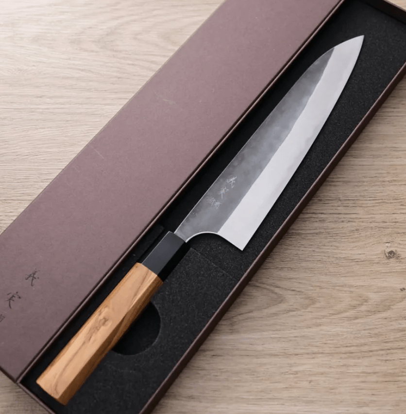 加藤義実 牛刀 210mm 青紙超級鋼 黑打梨地 (2) 加藤義実 牛刀 210mm <br>青紙超級鋼 黑打梨地