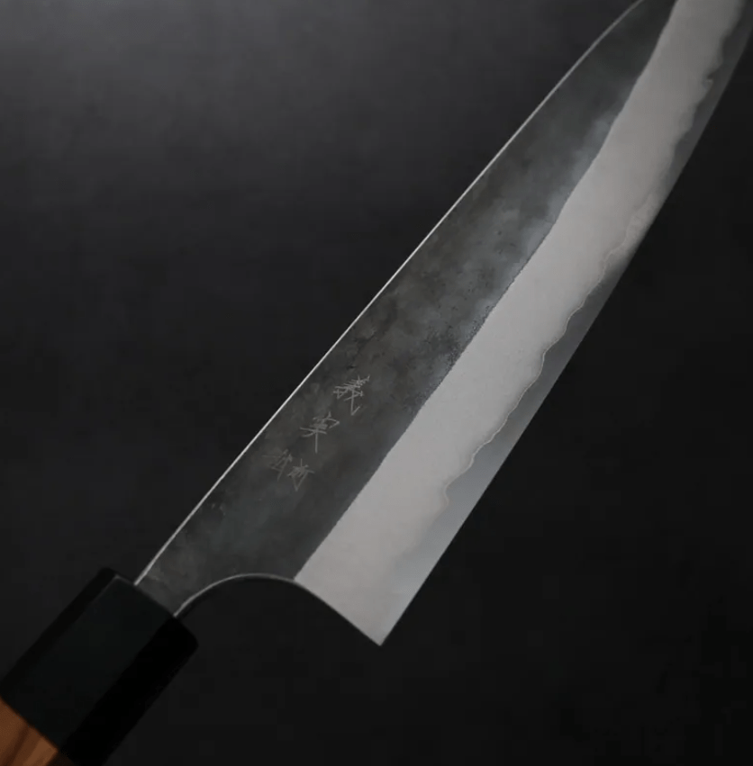 加藤義実 牛刀 210mm 青紙超級鋼 黑打梨地 (5) 加藤義実 牛刀 210mm <br>青紙超級鋼 黑打梨地