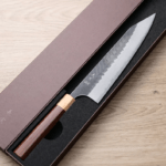 加藤義實 V鎚目 切付牛刀 240mm 青紙超級鋼 黑打 (2) 加藤義實 V鎚目 切付牛刀 <br>240mm 青紙超級鋼 黑打
