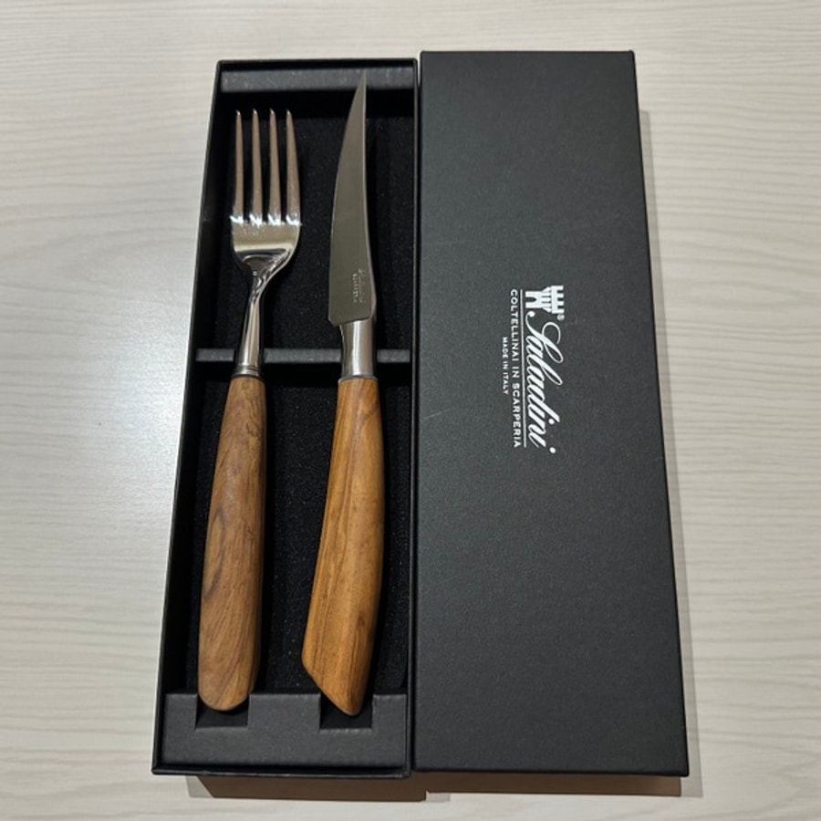 4001o4002o-2 頂級手工橄欖木牛排刀叉木盒禮盒組 4支入