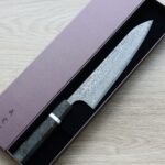 katoyoshimi-gyuto-vg10dw-2-1 加藤義実 牛刀 210mm VG10 黑染鎳大馬士革 穩定樺木柄
