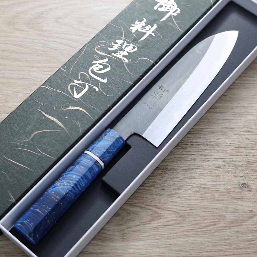 nakagawa-gyuto-210ak-ss-1-2 中川打刃物 三德 165mm<br>青一鋼 黑染墨流