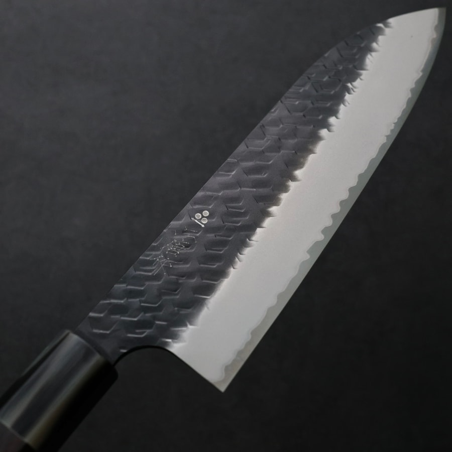 nigara-s165-sg2-ku-5 二唐刃物 三德 180mm<br>SG2粉末HSS鋼 黑打鎚目