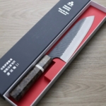 二唐刃物 三德 180mm SG2粉末HSS鋼 黑打鎚目