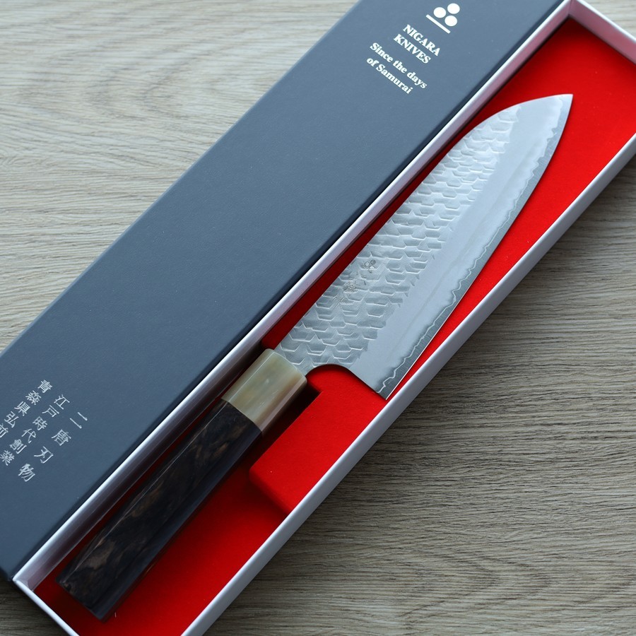 nigara-santoku-180-sg2-m-2 二唐刃物 三德 180mm SG2粉末HSS鋼 磨鎚目