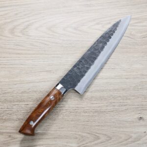 saji-g210-asta 佐治武士 牛刀 210mm 青紙超級鋼 黑打鎚目