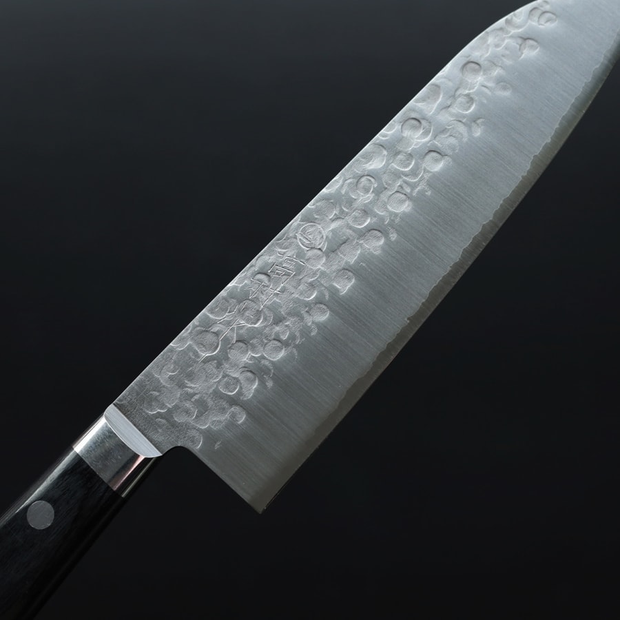 takamura-santoku-vg10-5-1 高村刃物 三德刀 170mm VG10 鎚目