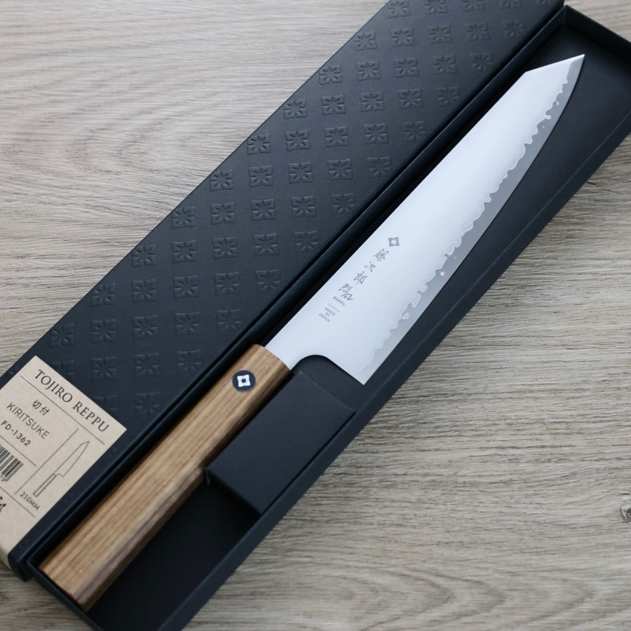 藤次郎烈風切付牛刀210mm 粉末鋼- 火星主廚的回歸之旅