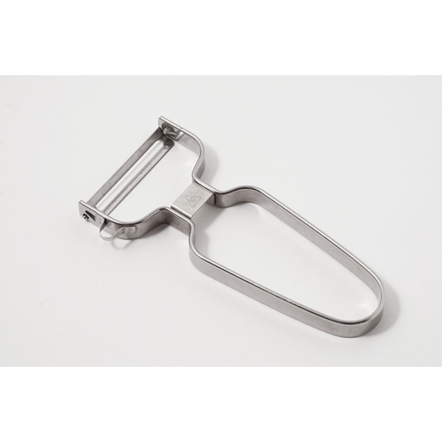【TRIANGLE德國三角牌】不銹鋼削皮器50MM(輕巧好握適合女生手)