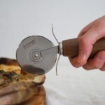 【TRIANGLE德國三角牌】德國 櫻桃木pizza滾刀( 櫻桃木 胡桃木 歐洲李木)