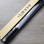 山脇刃物/鄉右馬允義弘 切付柳刃<br>300mm 銀三綱 鏡面血流